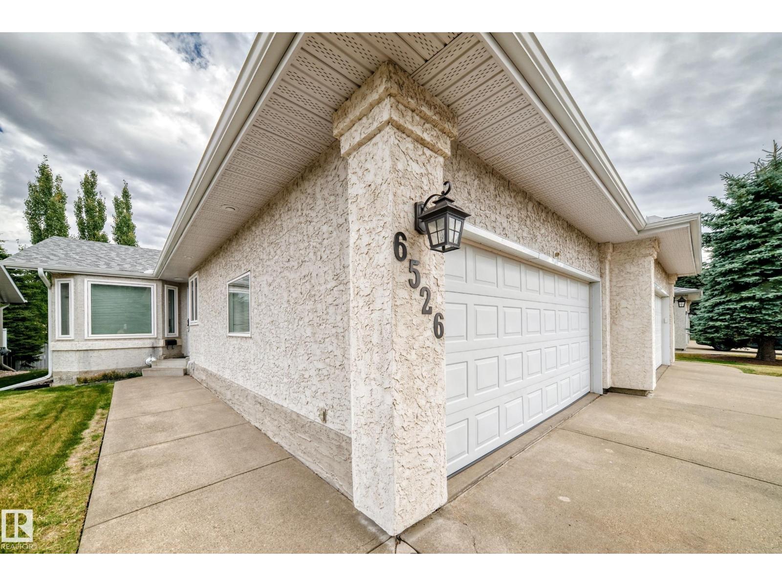 6526 158 AV NW - 5