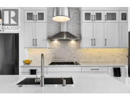 1410 21 Avenue NW - photo 13