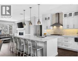 1410 21 Avenue NW - photo 5