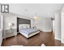 1410 21 Avenue NW - photo 25
