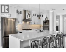 1410 21 Avenue NW - photo 12
