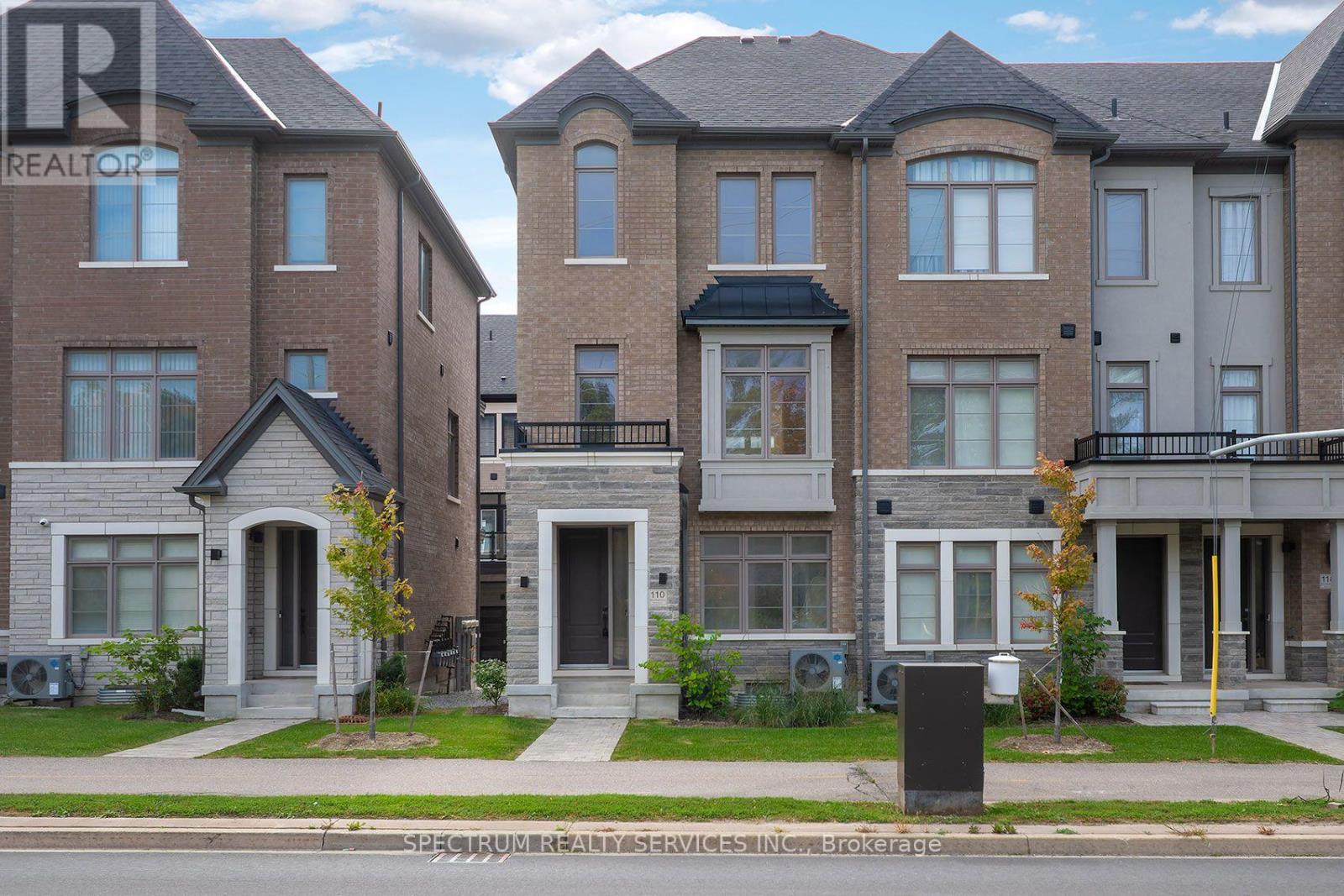 110 DE LA ROCHE DRIVE - 1