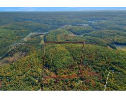108 Ch. Du Rang-a, Otter Lake, QC J0X2P0 Photo 32