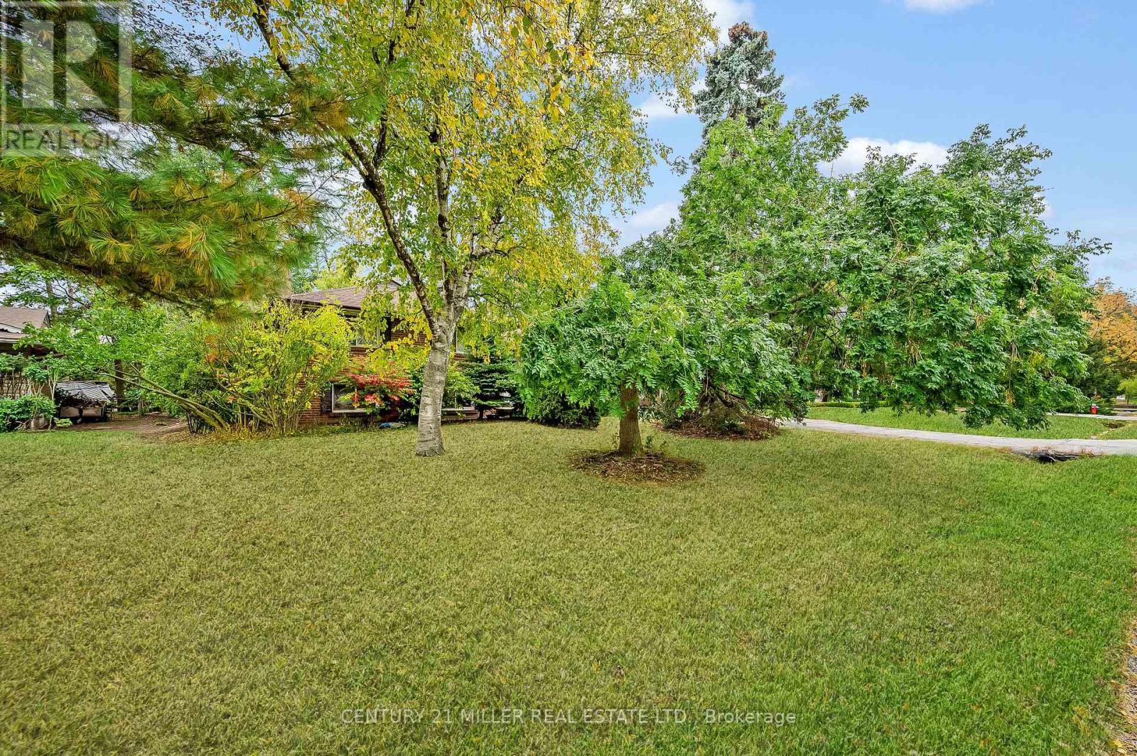 1342 Sedgewick Crescent, Oakville, ON photo 4