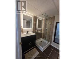 14 Northwood Drive, Brampton, ON L6X2L2 Photo 12