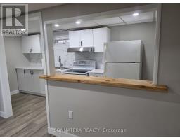 14 Northwood Drive, Brampton, ON L6X2L2 Photo 7