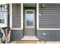 240 Velvet Way, Thorold, ON L2V0N9 Photo 11
