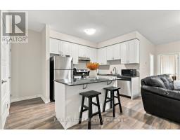 75 - 908 Apple Hill Lane, Kitchener, ON N2R0L7 Photo 8
