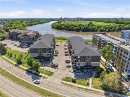 305 1926 St Mary's Road, Winnipeg, MB R2N0K6 Photo 34