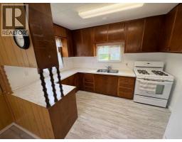 10914 90 Street, Peace River, AB T8S1P1 Photo 6