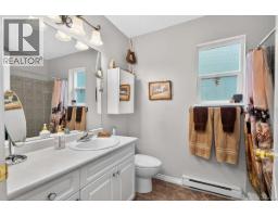 1136 Corcan Rd, Qualicum Beach, BC V9K2R6 Photo 18