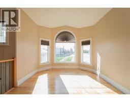 Primary Bedroom - 233 Wilson Drive, Fort Mcmurray, AB T9H5R4 Photo 8