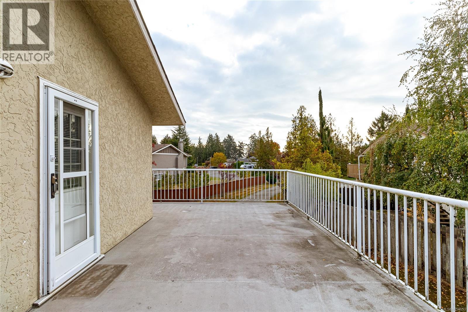 7956 Arthur Dr - Image 20