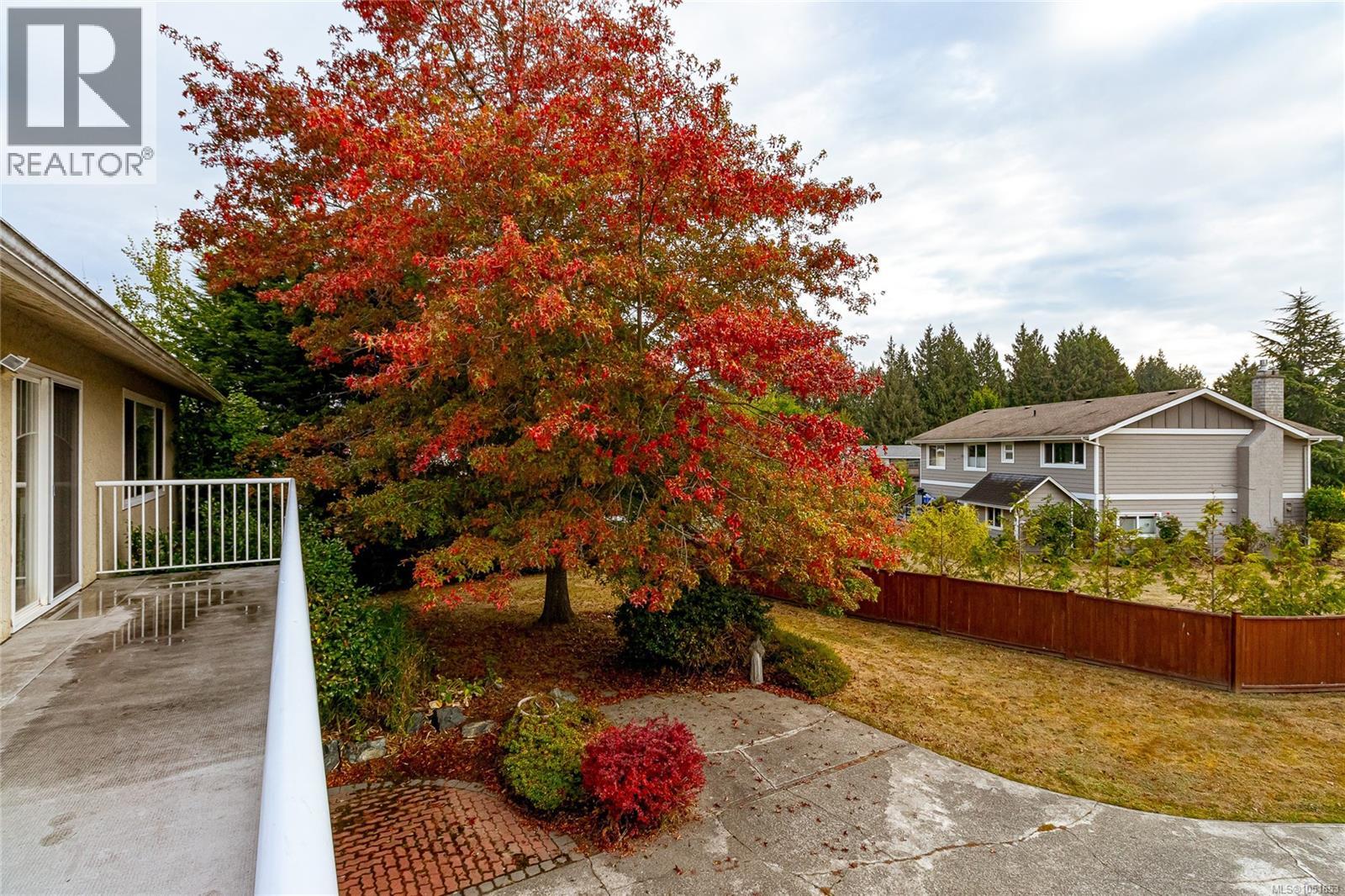 7956 Arthur Dr - Image 22