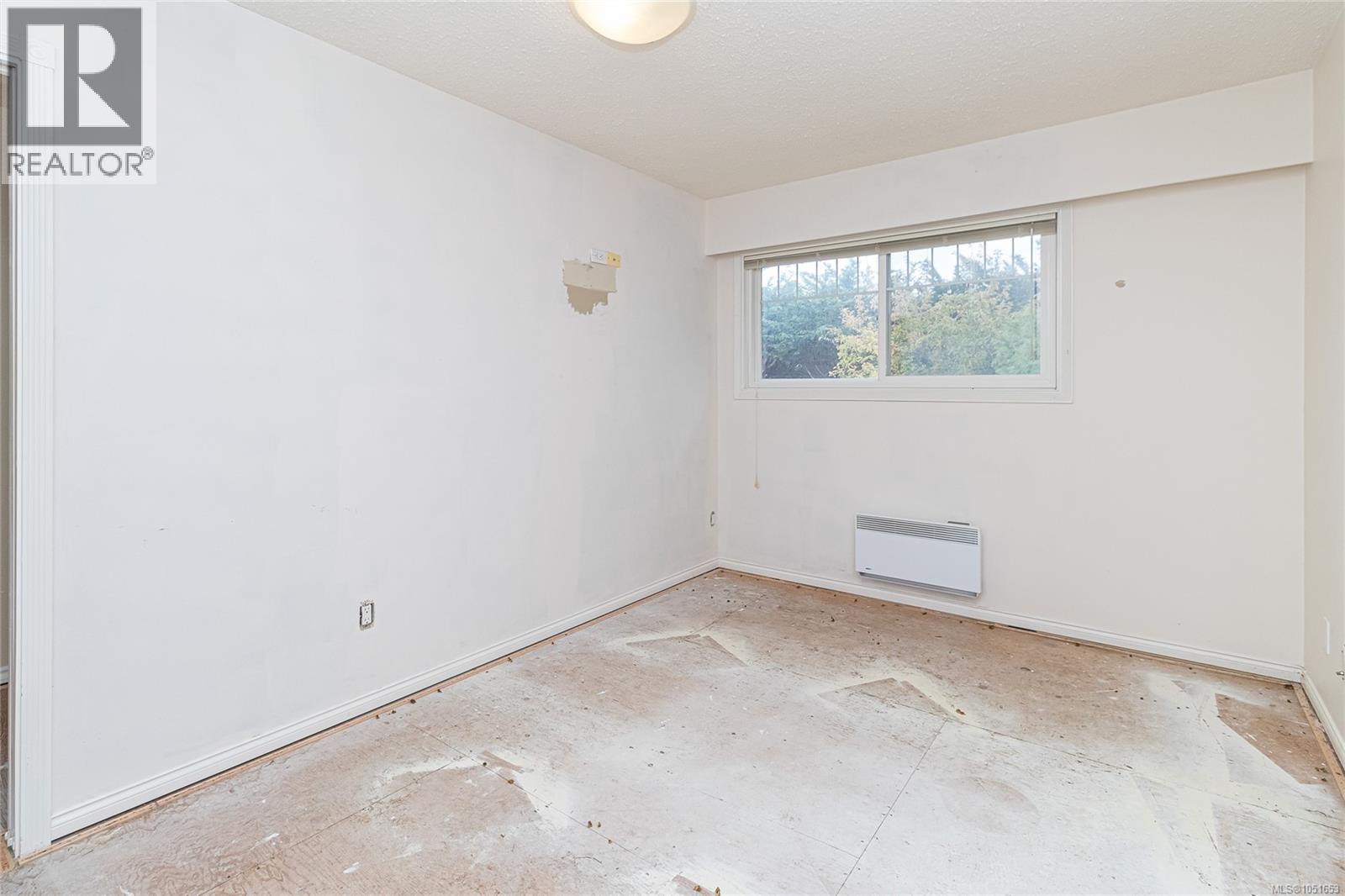 7956 Arthur Dr - Image 24