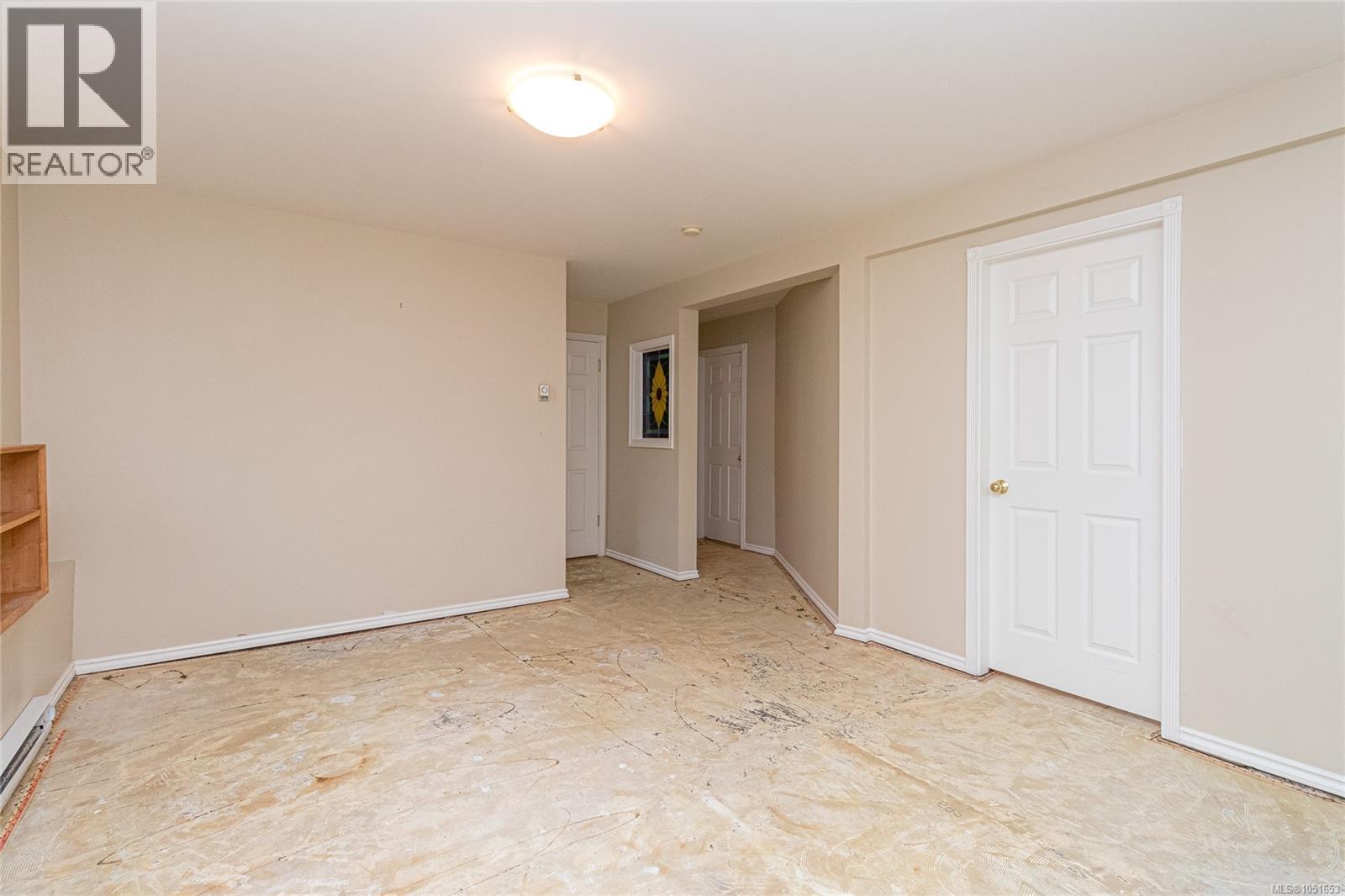7956 Arthur Dr - Image 32