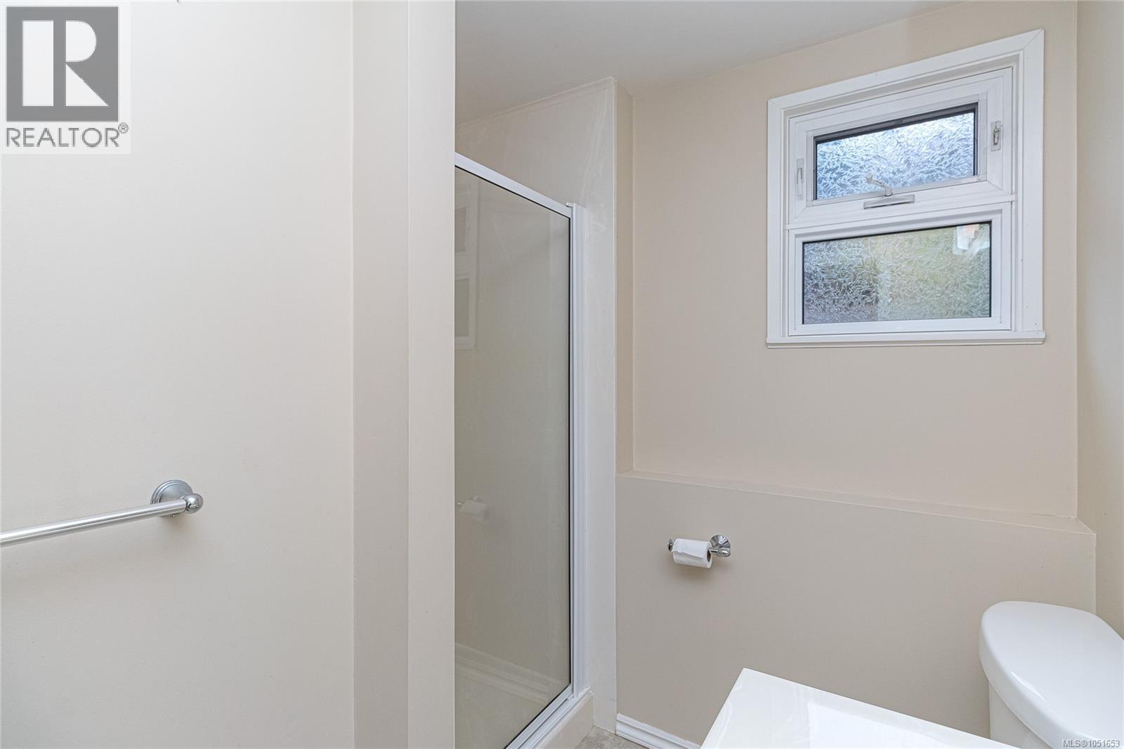 7956 Arthur Dr - Image 40