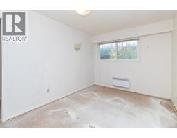 7956 Arthur Dr, Central Saanich, BC V8M1V2 Photo 24