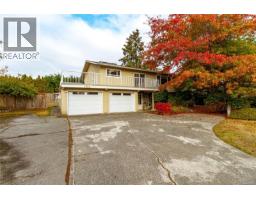 7956 Arthur Dr, Central Saanich, BC V8M1V2 Photo 46