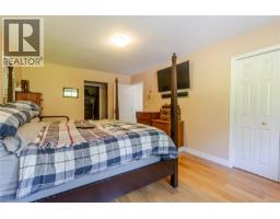 1970 Lands End Rd, North Saanich, BC V8L5J2 Photo 26