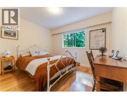 1970 Lands End Rd, North Saanich, BC V8L5J2 Photo 30