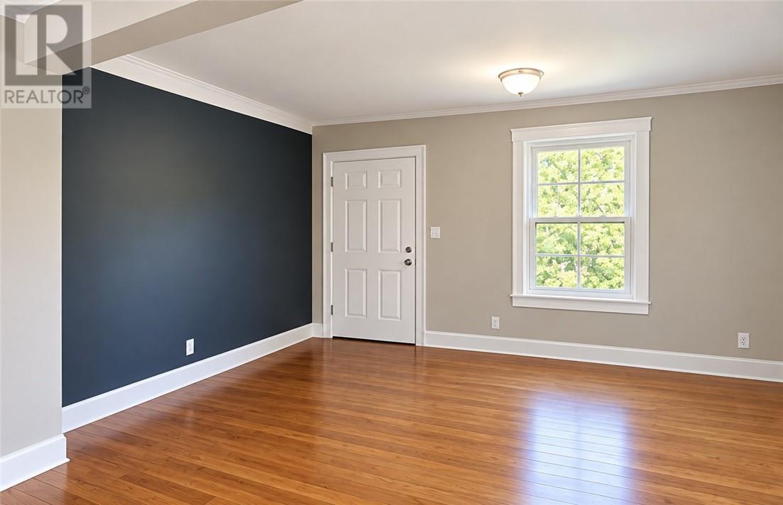 381 Mabel Avenue — photo 4