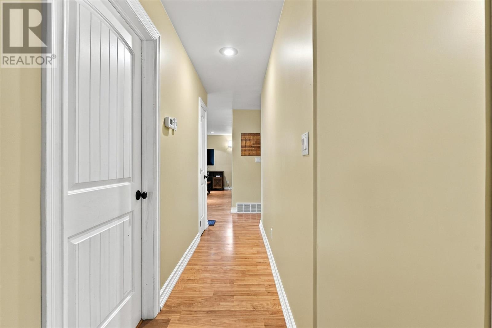 173 Youngfox RD - 25