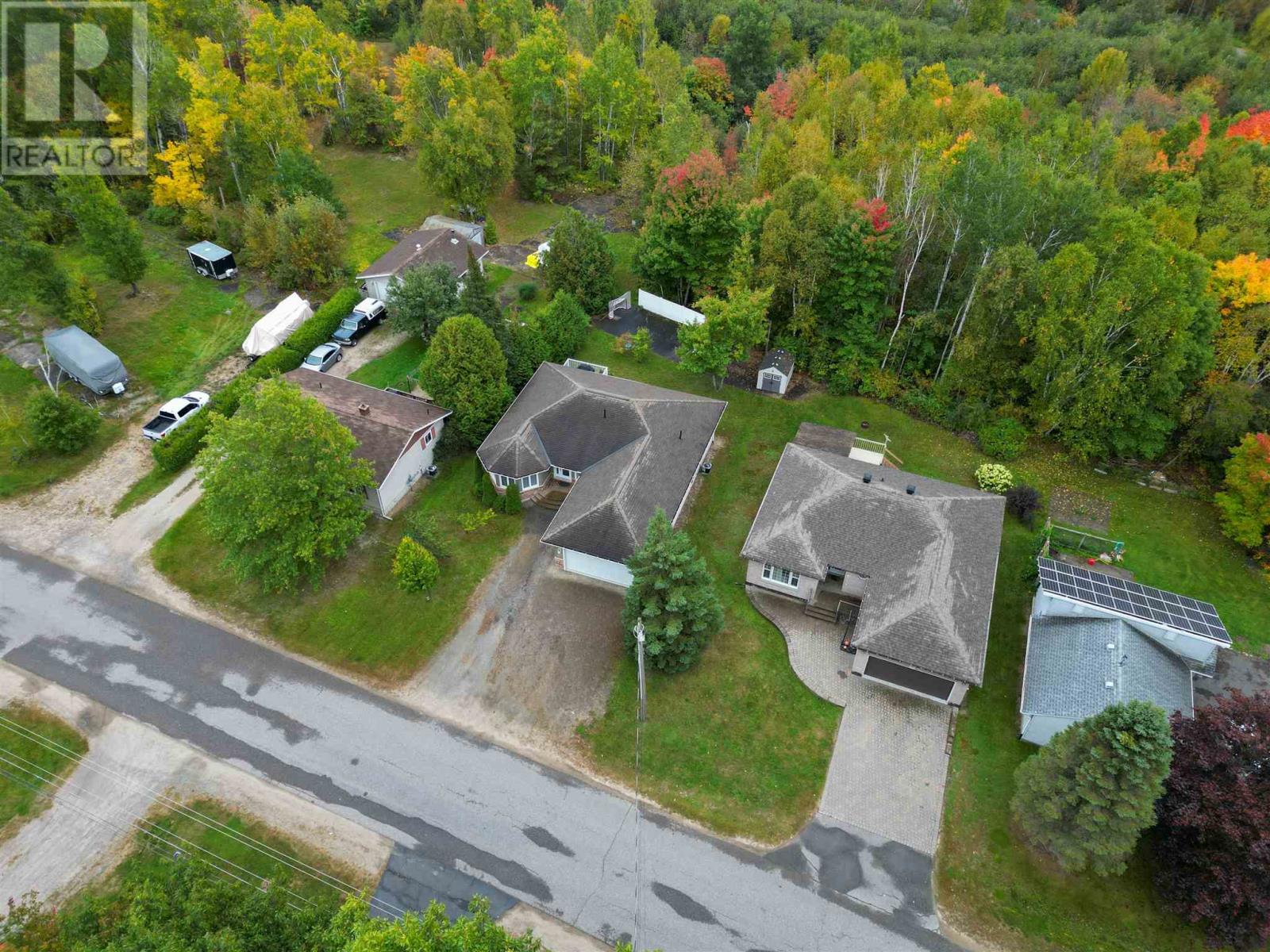 173 Youngfox RD - Image 38