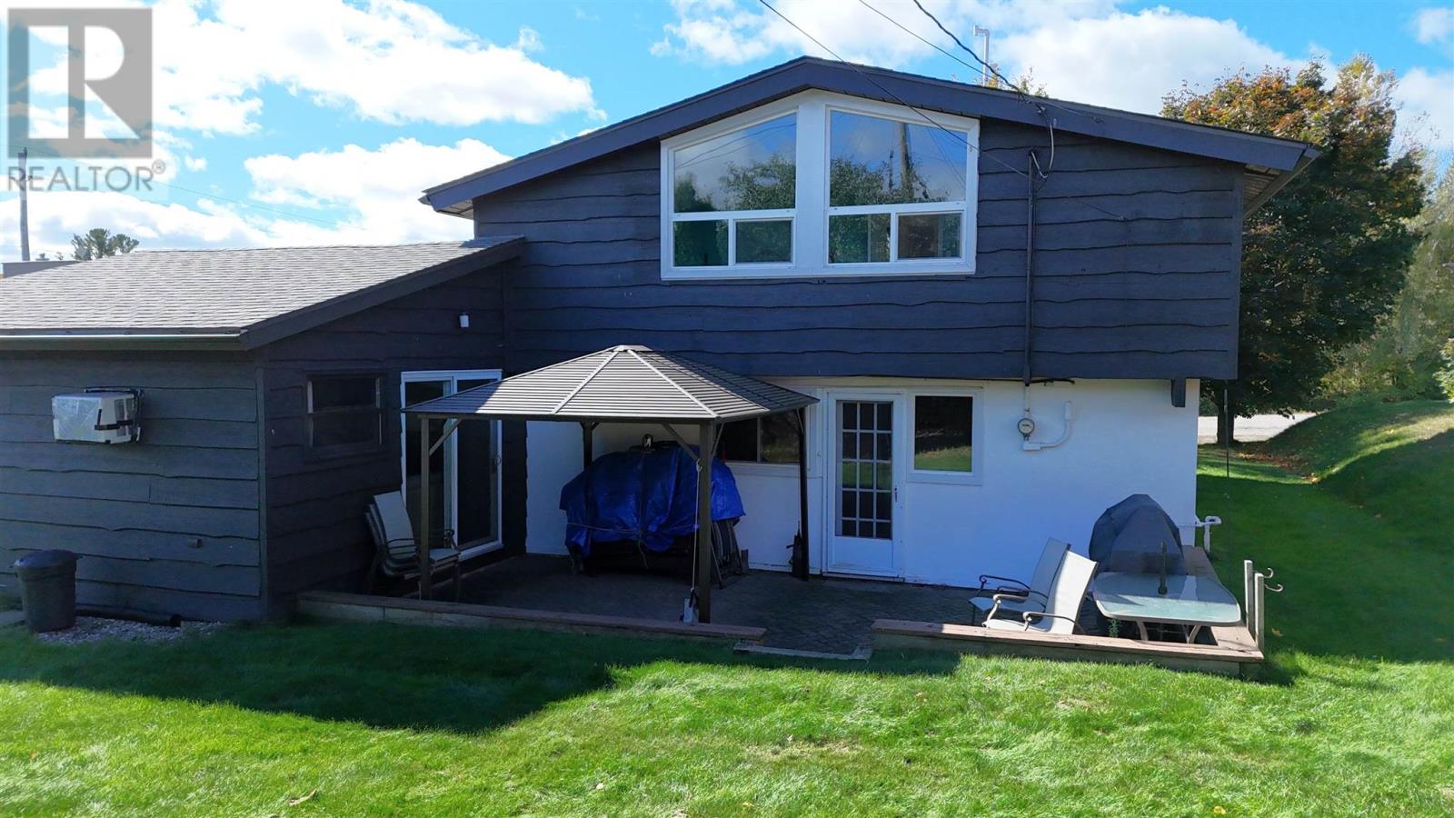4 Timmins RD - 7