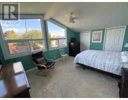 4 Timmins Rd, Elliot Lake, ON P5A1K7 Photo 24