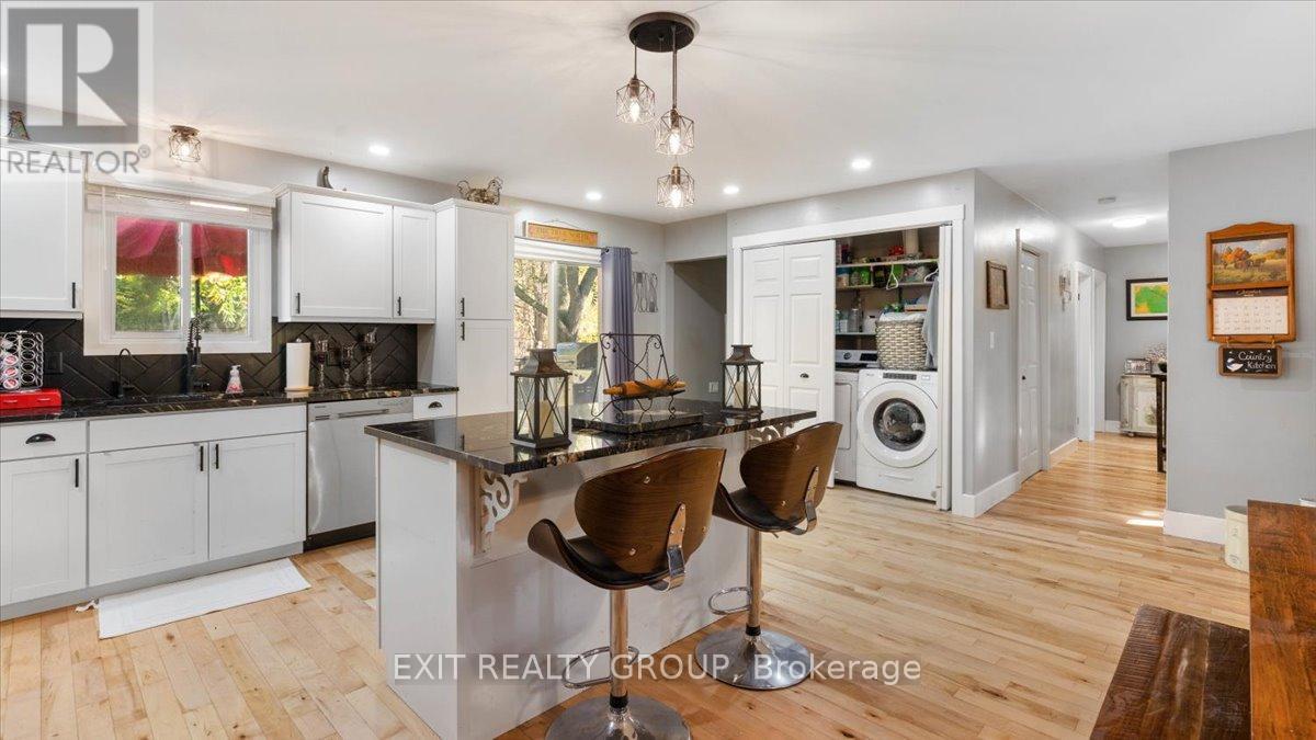 44 Hillcrest Drive — photo 21