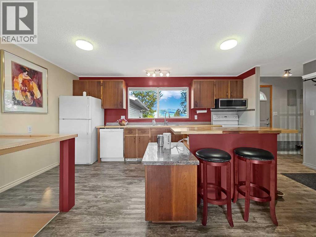 9818 110 Street - Image 6