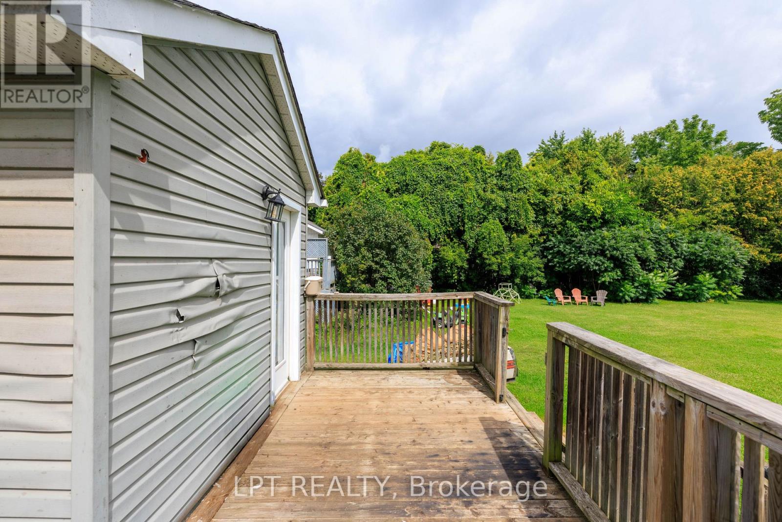 837 Montsell Avenue — photo 23