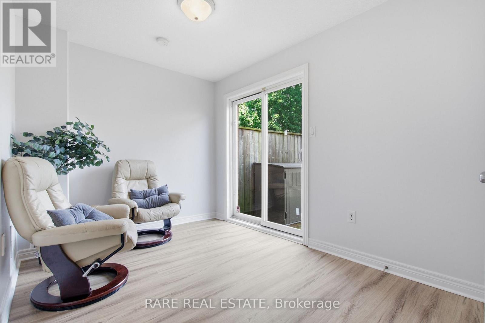#5 25 VIKING DRIVE - 35