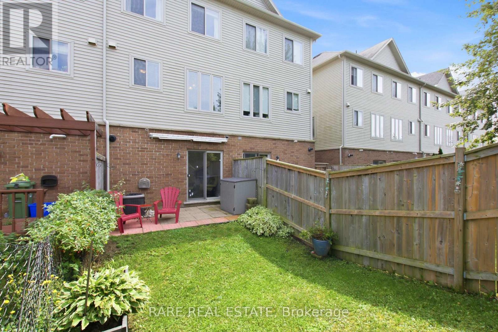 #5 25 VIKING DRIVE - Image 38