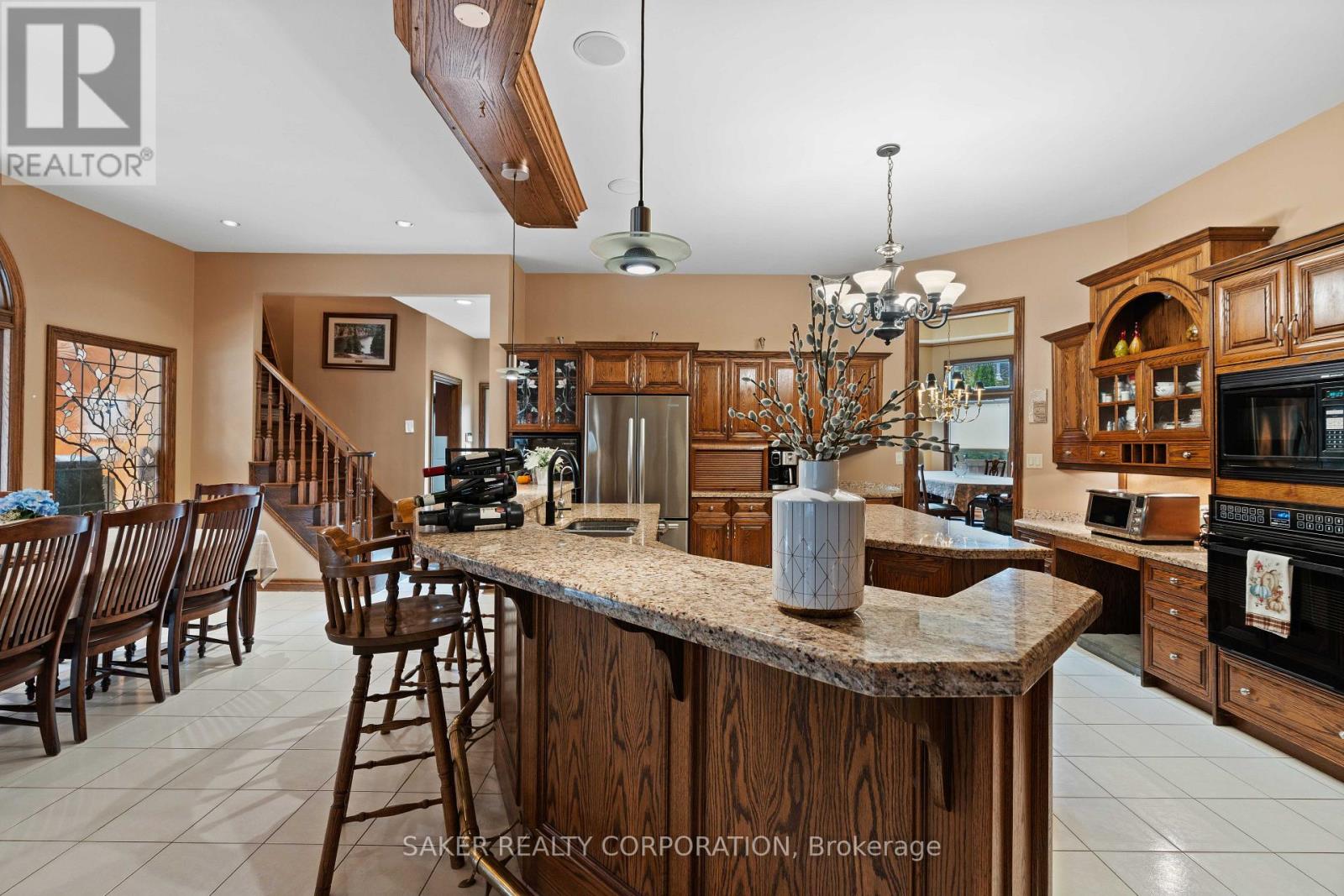569 FRANKLINWAY GATE - 18