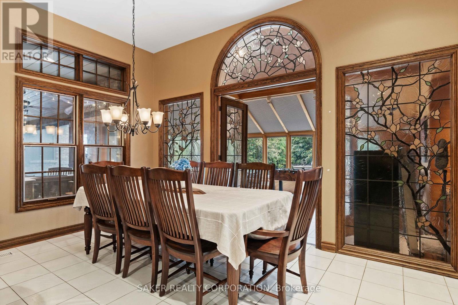 569 FRANKLINWAY GATE - 19