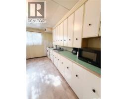 191 5th Street E, Shaunavon, SK S0N2M0 Photo 22