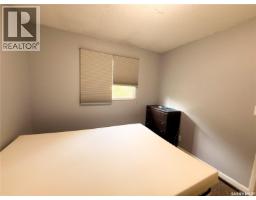 191 5th Street E, Shaunavon, SK S0N2M0 Photo 13