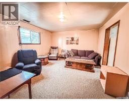 191 5th Street E, Shaunavon, SK S0N2M0 Photo 18