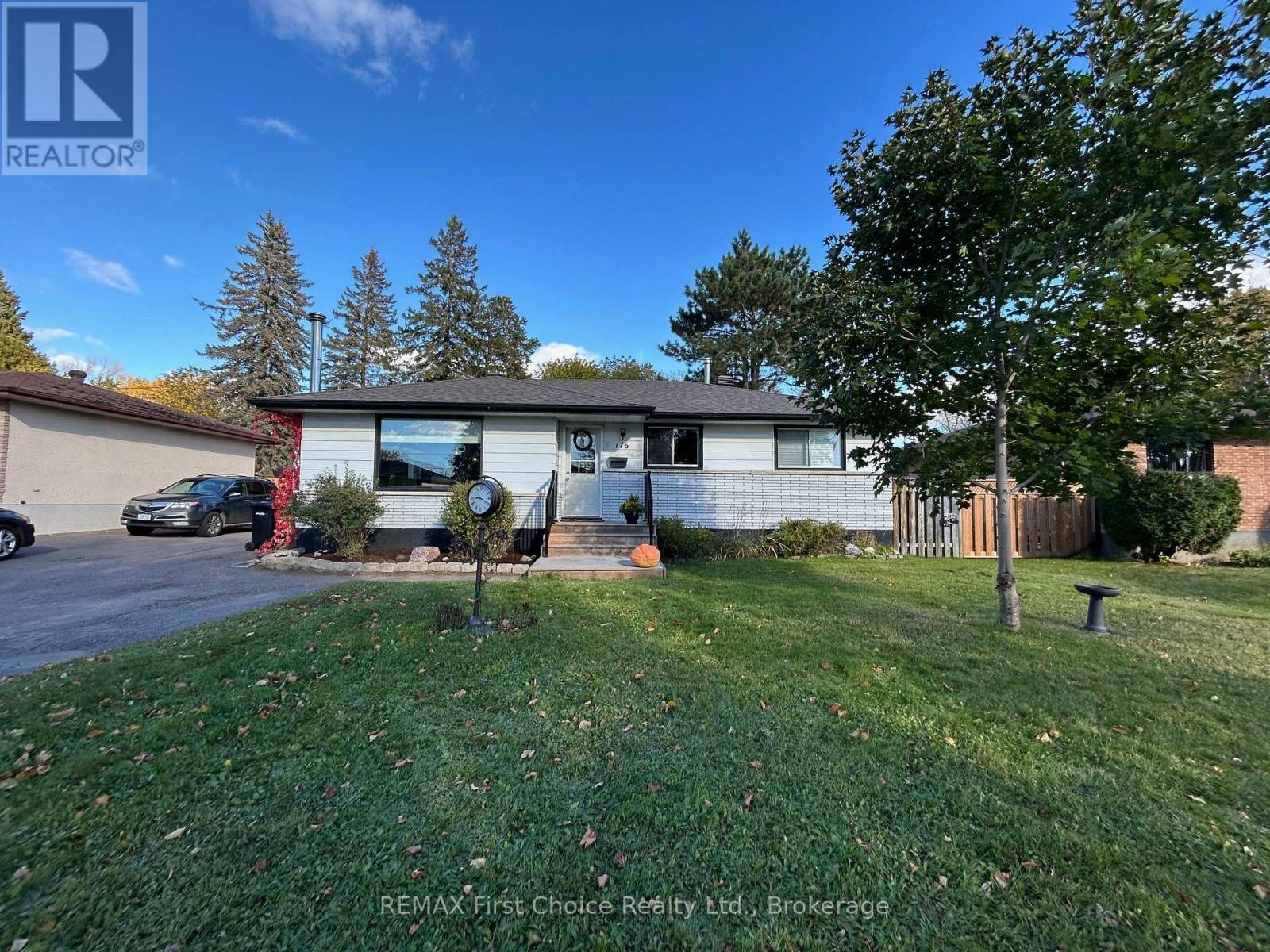 176 CRESCENT AVENUE - 1