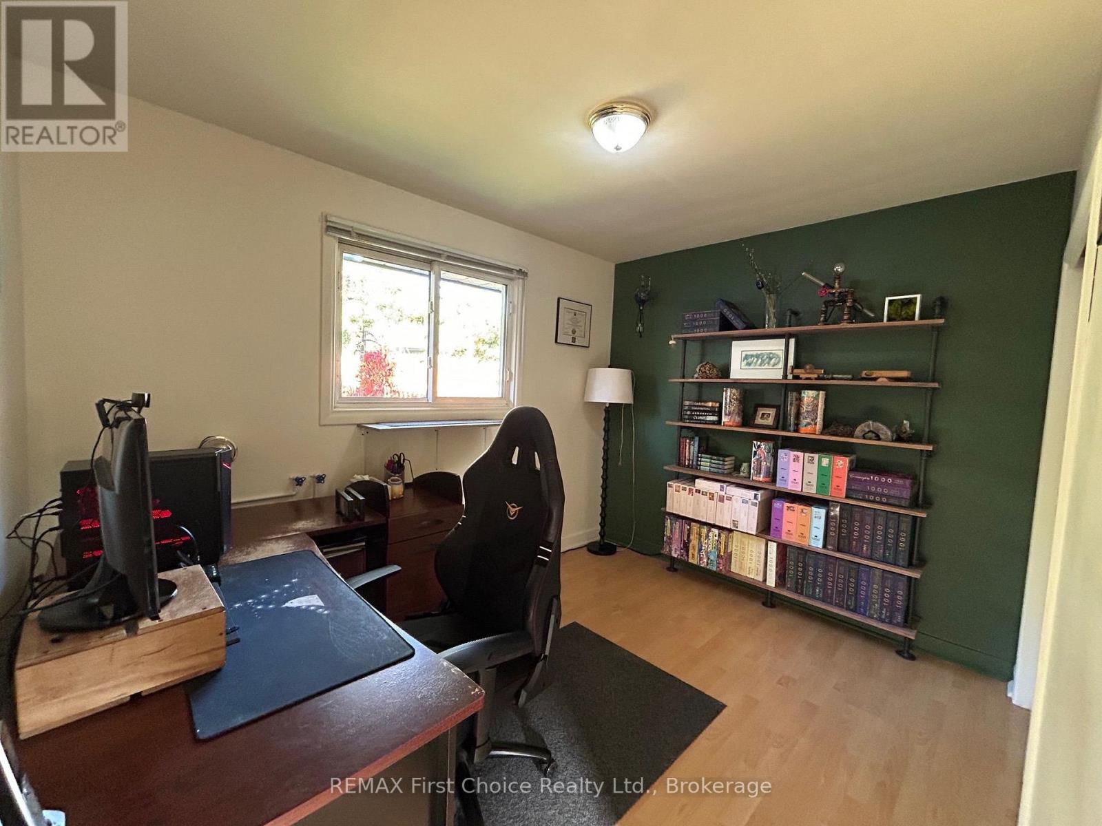 176 CRESCENT AVENUE - 11