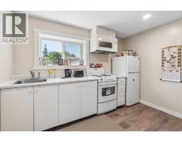 2411 51 Street NE - photo 21