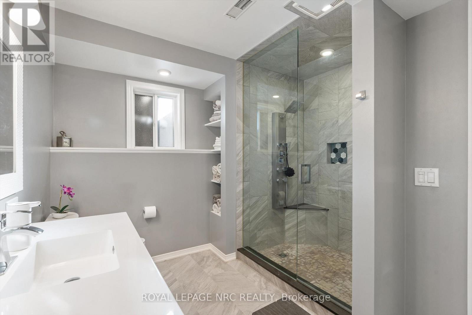 32 LAVINIA STREET - Image 34