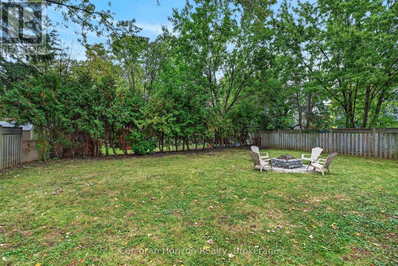 2223 GLENWOOD SCHOOL DRIVE - 32