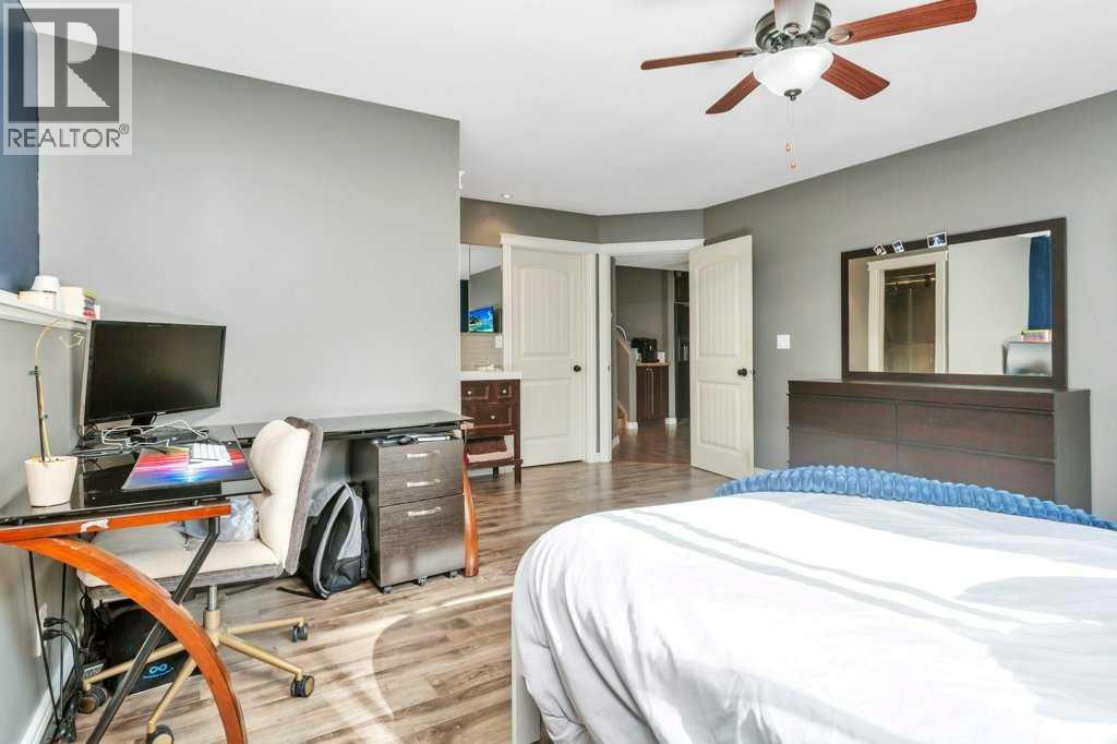 Listing photo – 39 Varty Close, Red Deer