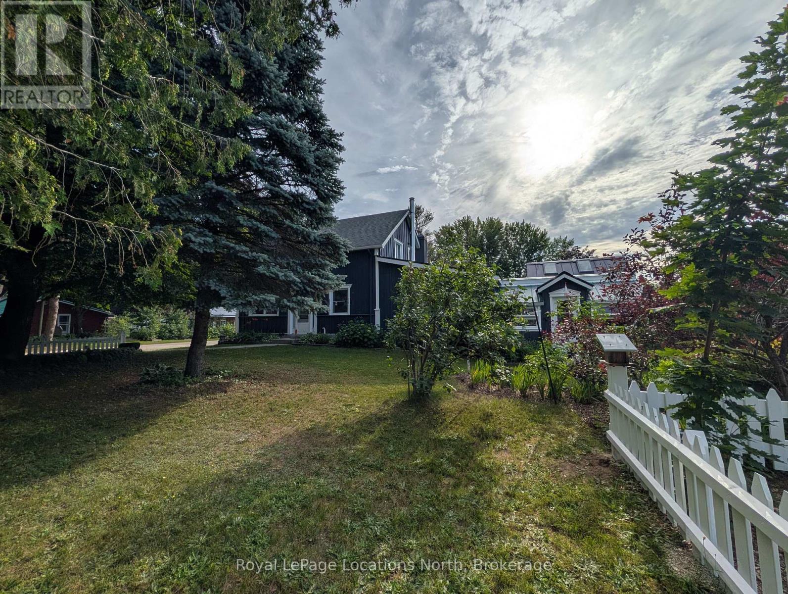 236 PHILLIPS STREET - Image 3