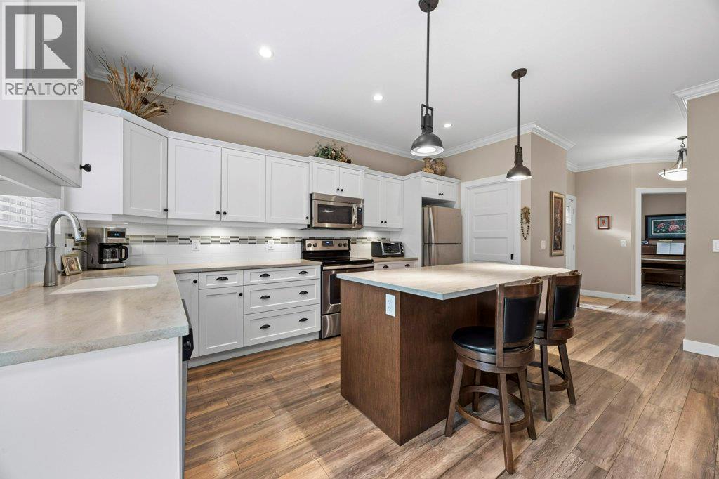 2085 Clover Drive - 11