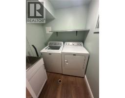 Living room - 250 Magnolia Drive Unit# 28, Hamilton, ON L9C6M3 Photo 8