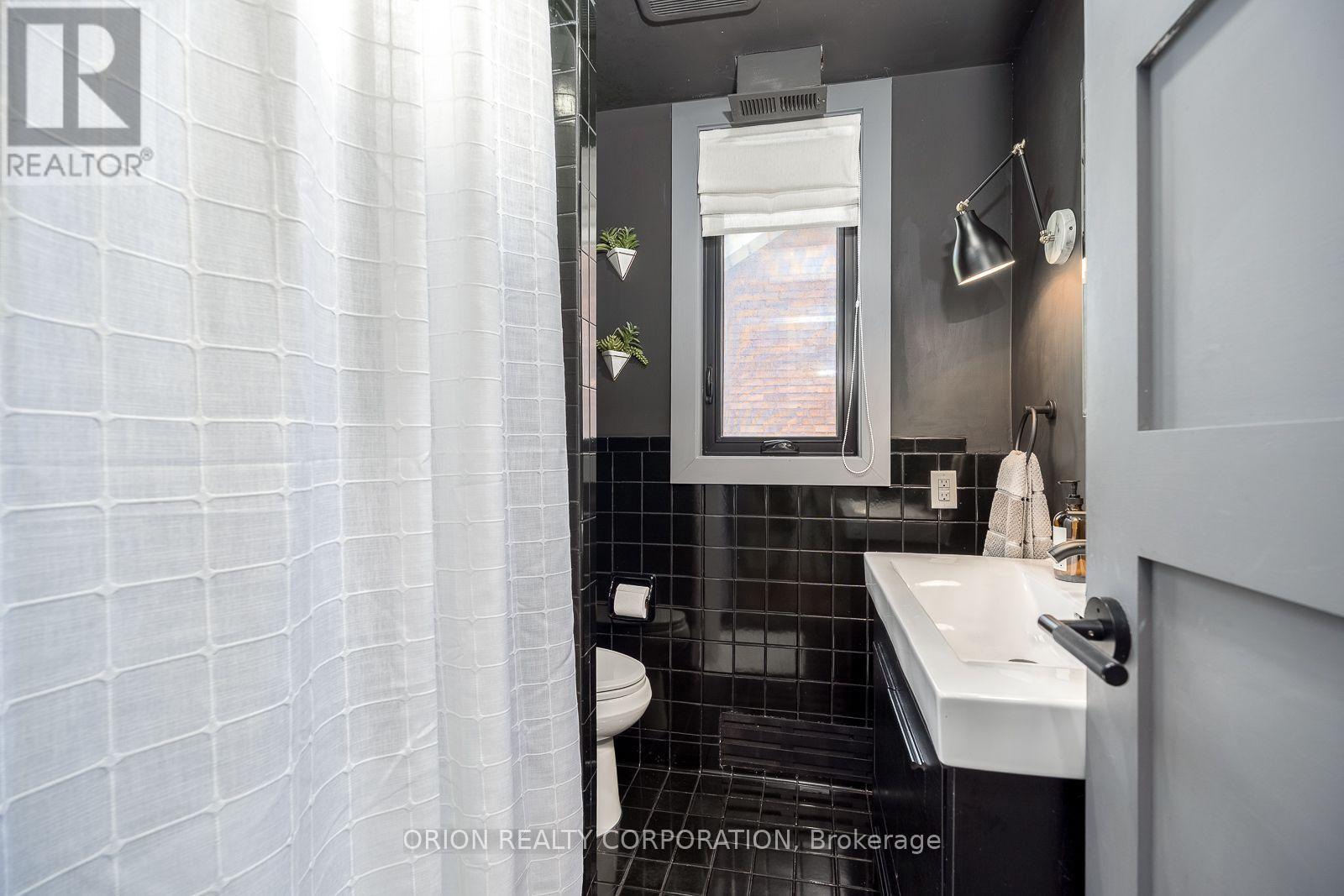 185 Glenholme Avenue, Toronto, ON photo 22